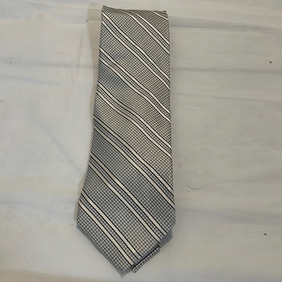 Paul Fredrick Other - Paul Fredrick men’s silver and black tie 60”L x 3.5”